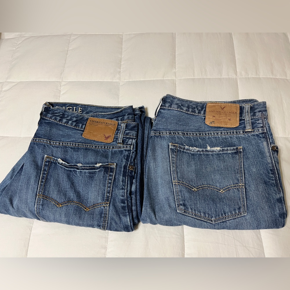TWO pair Men’s American Eagle jeans 34x34